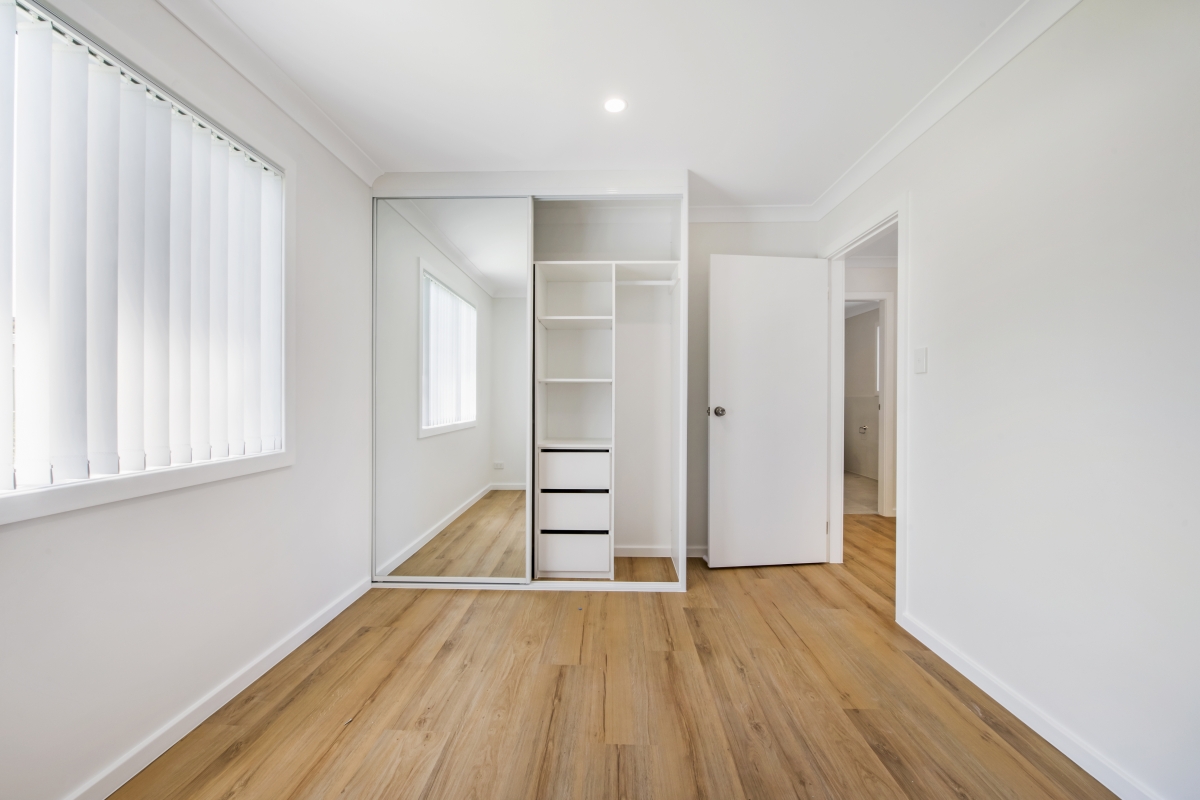 Berkeley Vale – L19