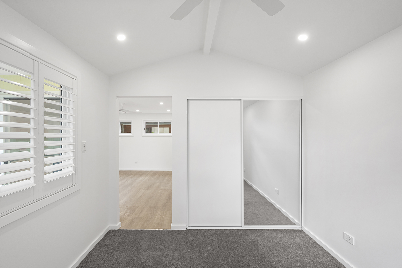 Gladesville – S5