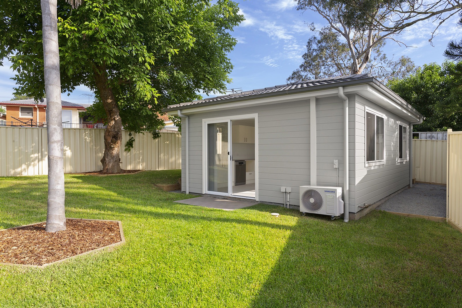 Bradbury – S107