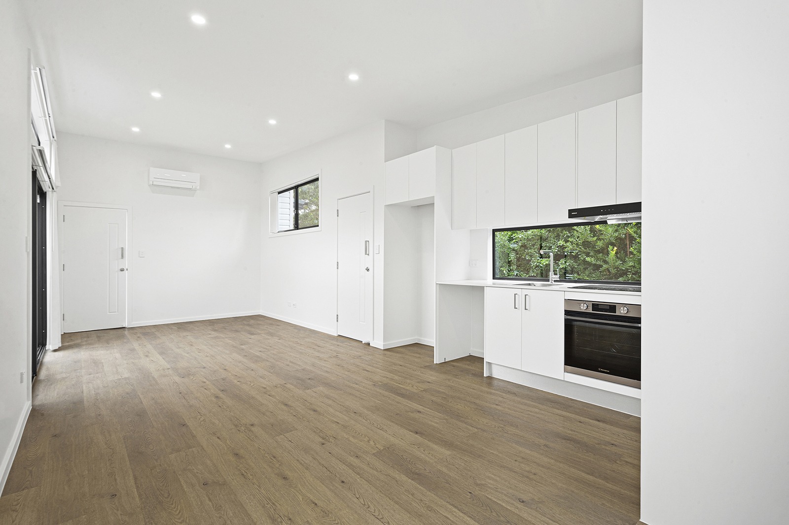 Revesby – B11