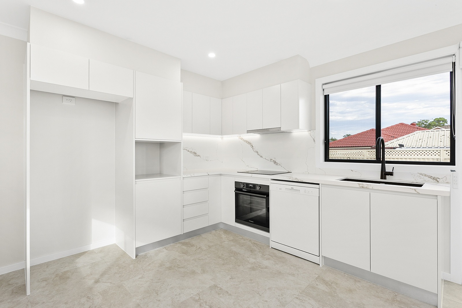 Rooty Hill – W14
