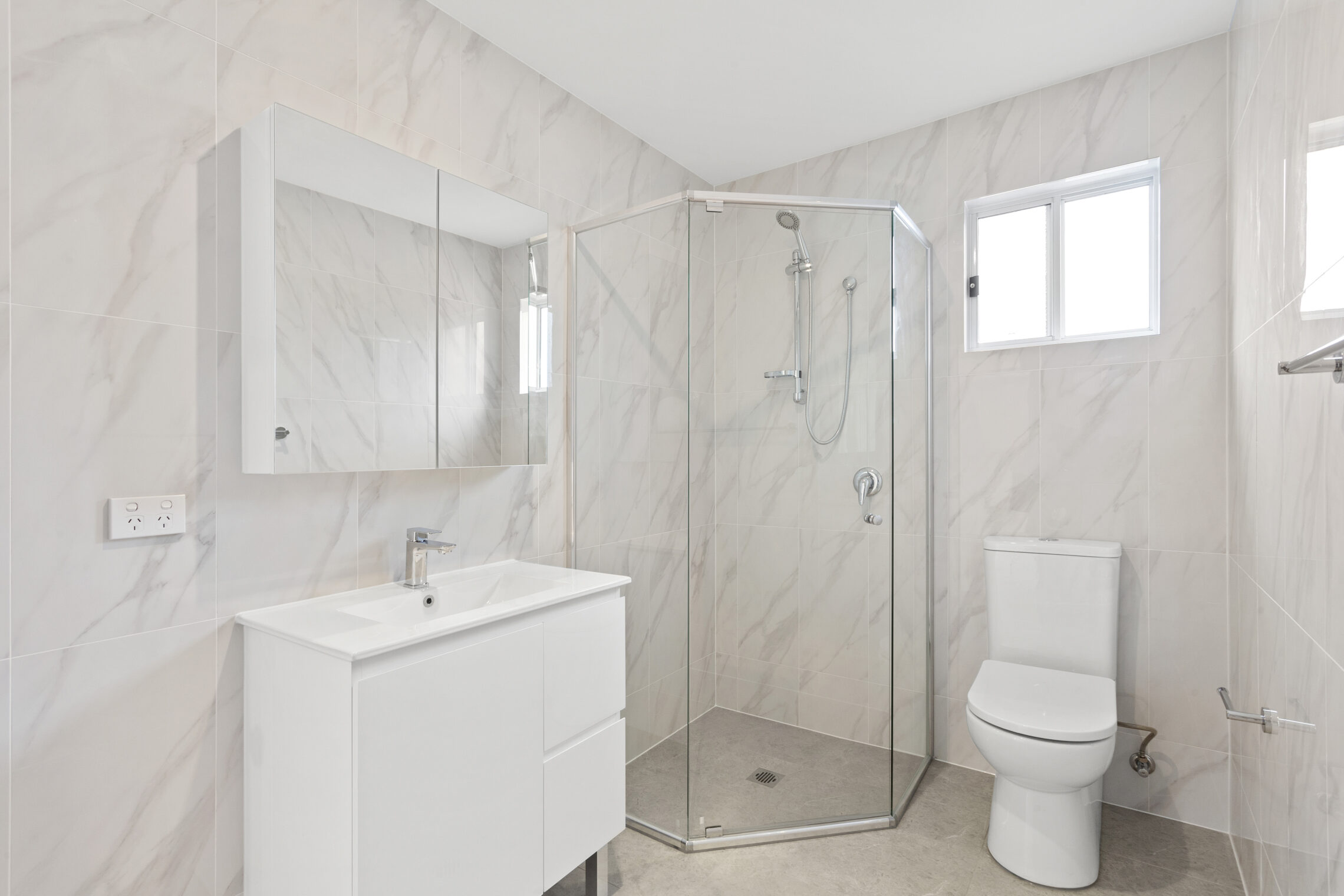 Regents Park – L9