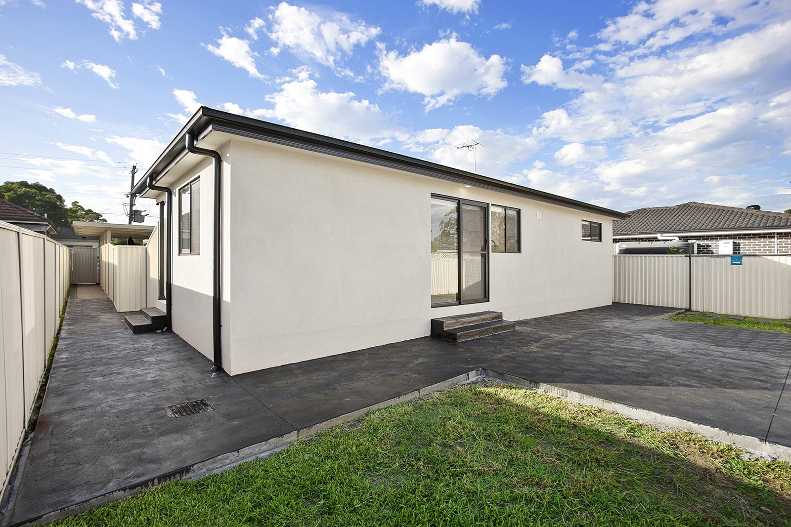 Rooty Hill – W14