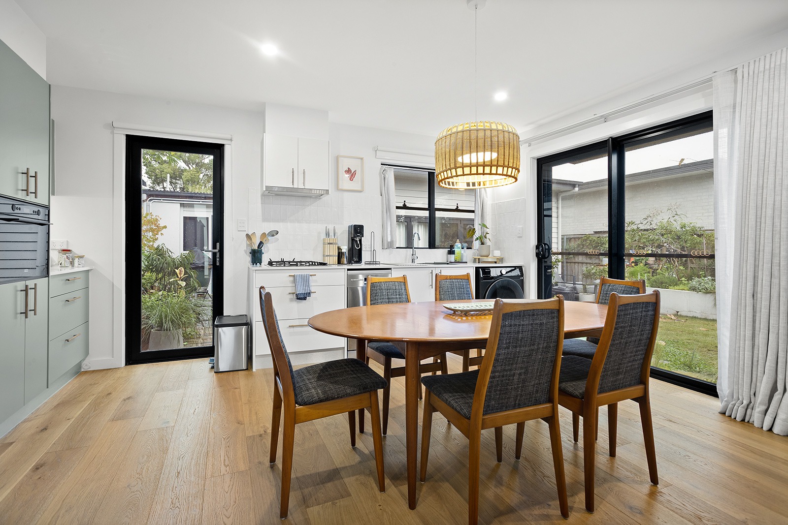 Petersham – B40