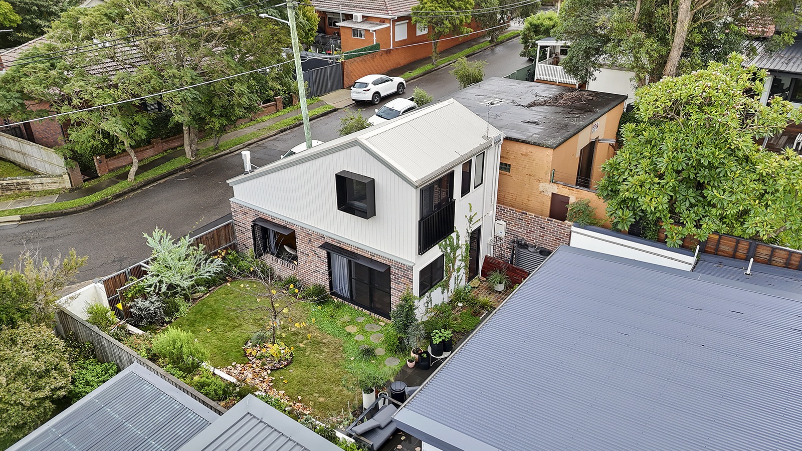 Petersham – B40