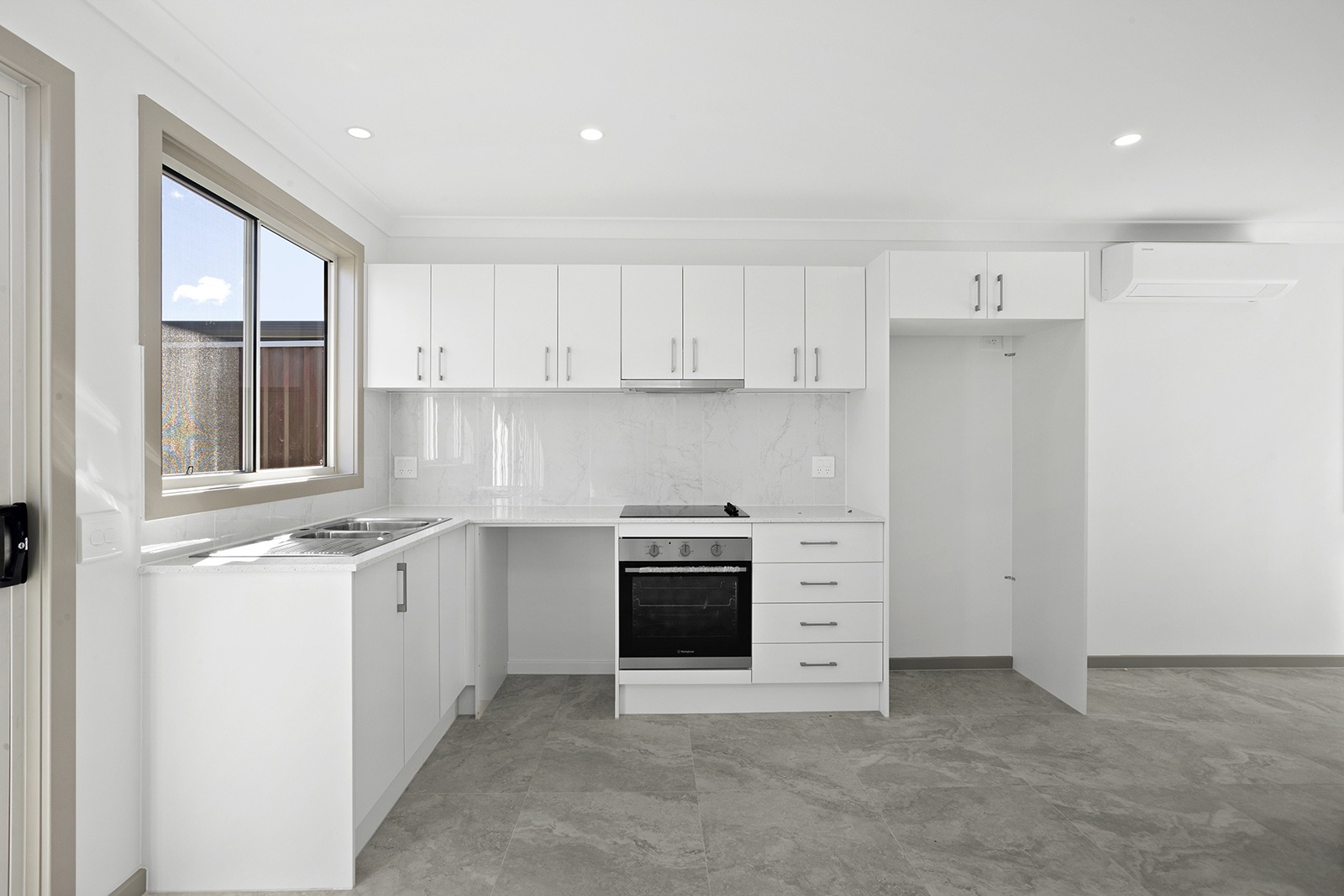 Claremont Meadows – S71