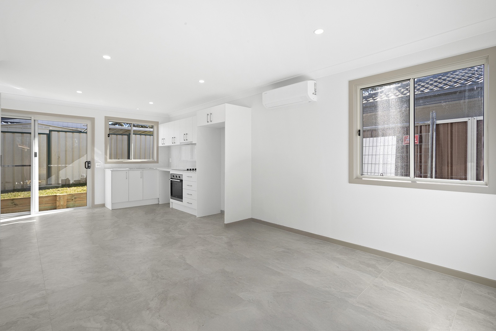 Claremont Meadows – S71